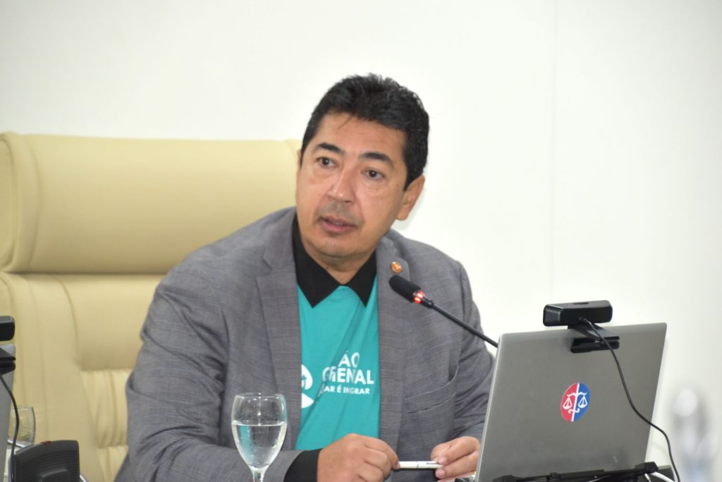 Diretor da Secinst, Ednarg Marques, anunciou investimentos em energia solar