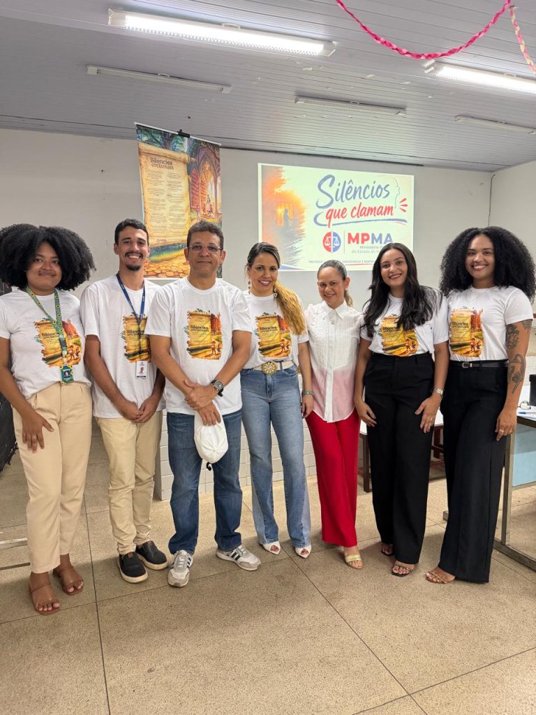 Promotores de justiça e outros profissionais participaram do evento