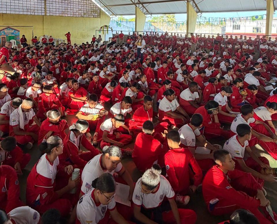 Psicólogas orientaram estudantes sobre abuso e como pedir ajuda