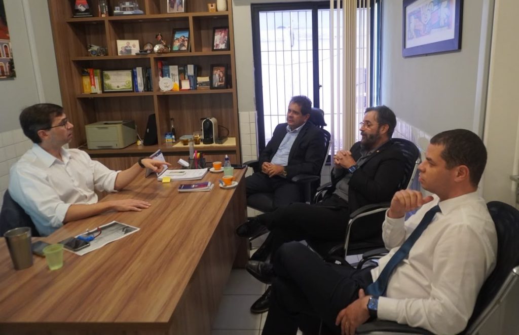 Reunião tratou das demandas relacionadas às Promotorias de Justiça de Chapadinha