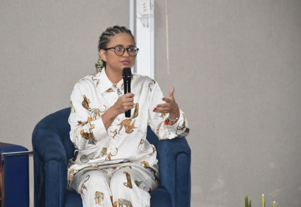Promotora de justiça do MPAM Karla Reis palestrou na abertura